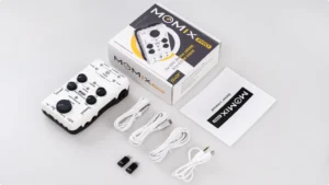 Joyo Momix Pro display of the tools included, audio interface and cables.