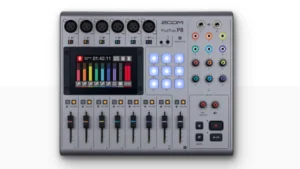 Zoom PodTrak P8 podcasting mixer top view
